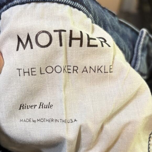 MOTHER Jeans The Looker Ankle Length in River Rule Wash 26 - Picture 4 of 5